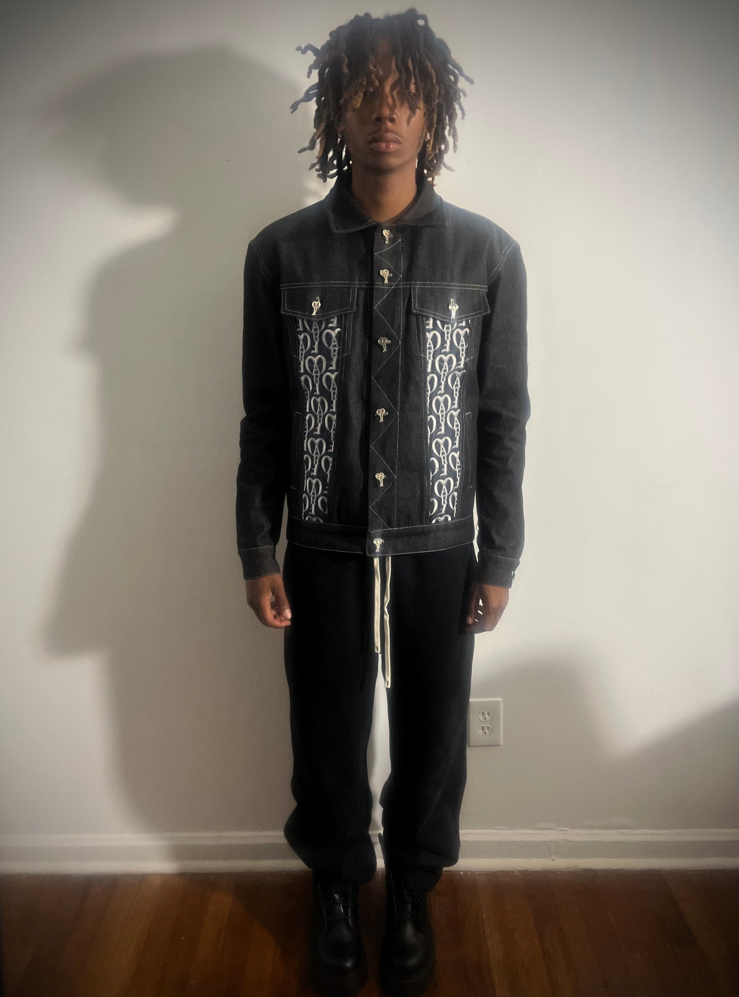 Embroidered Denim Jacket (Black)